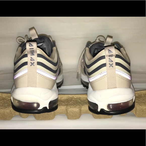 Nike Air Max 97 Ultra 17 SE Size: 9.5M or 11W - Picture 9 of 9